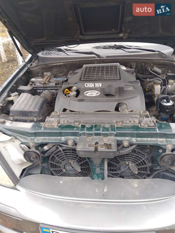 Внедорожник / Кроссовер Hyundai Terracan 2002 в Вишневце