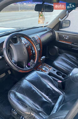 Внедорожник / Кроссовер Hyundai Terracan 2002 в Хусте