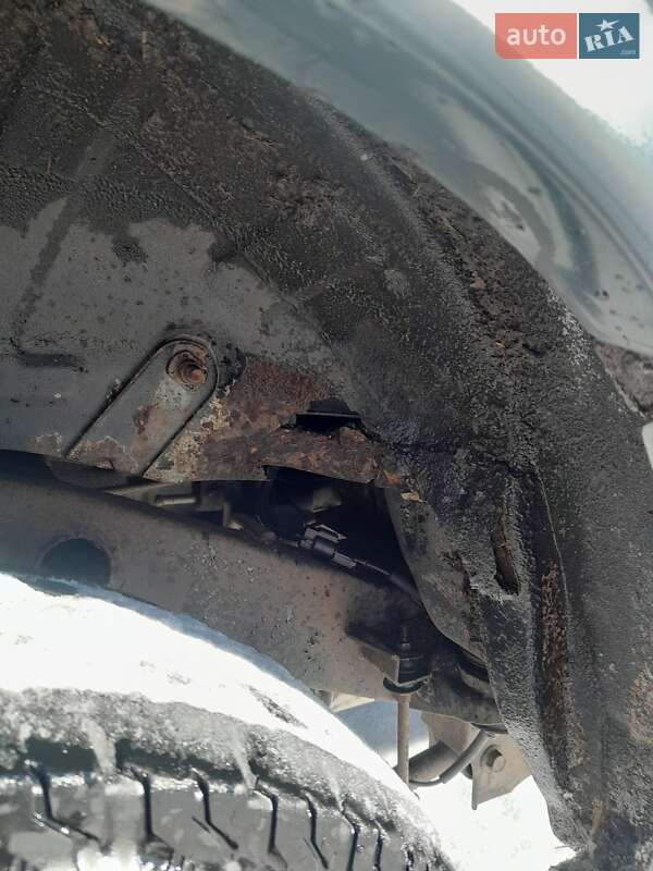 Позашляховик / Кросовер Hyundai Terracan 2002 в Переяславі