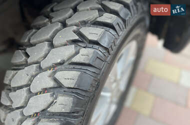 Внедорожник / Кроссовер Hyundai Terracan 2002 в 
