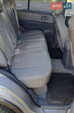 Позашляховик / Кросовер Hyundai Terracan 2005 в  фото 4 Позашляховик / Кросовер Hyundai Terracan 2005 в