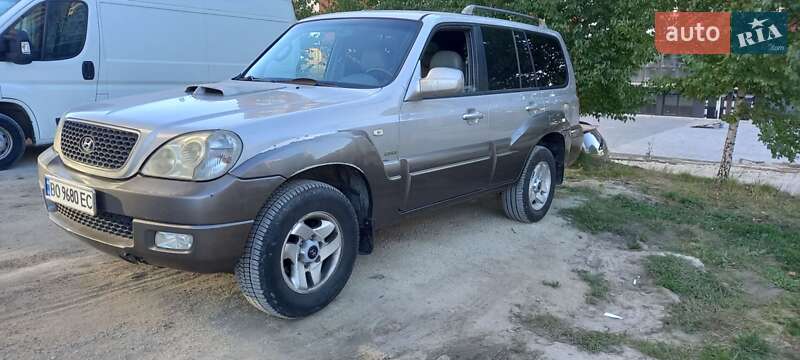 Позашляховик / Кросовер Hyundai Terracan 2004 в Тернополі