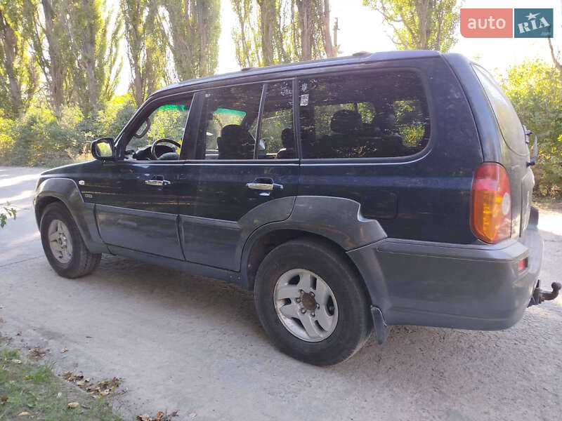 Позашляховик / Кросовер Hyundai Terracan 2004 в Кам'янець-Подільському