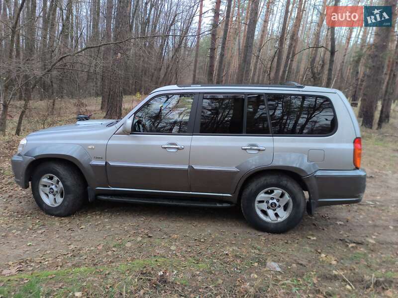 Внедорожник / Кроссовер Hyundai Terracan 2004 в Изюме фото 2 Внедорожник / Кроссовер Hyundai Terracan 2004 в Изюме
