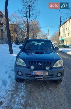 Внедорожник / Кроссовер Hyundai Terracan 2004 в Запорожье