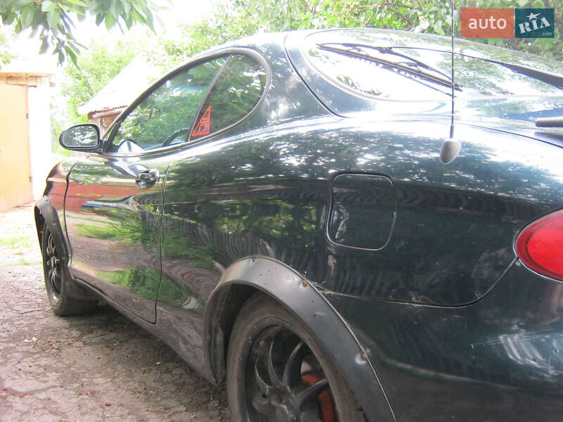 Купе Hyundai Tiburon 1998 в Малой Виске