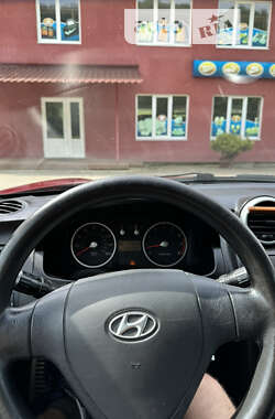 Купе Hyundai Tiburon 2005 в Великом Березном