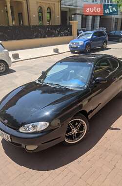 Купе Hyundai Tiburon 1996 в 