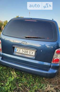 Минивэн Hyundai Trajet 2005 в 