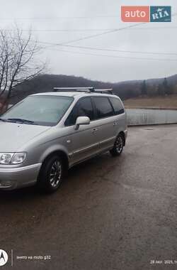 Минивэн Hyundai Trajet 2007 в 