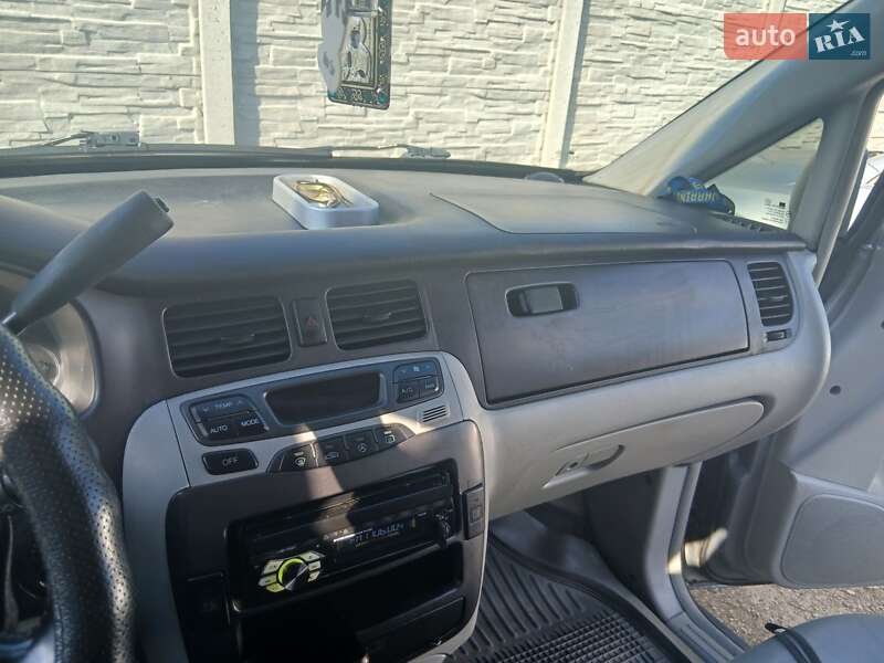 Минивэн Hyundai Trajet 2006 в Ивано-Франковске фото 4 Минивэн Hyundai Trajet 2006 в Ивано-Франковске