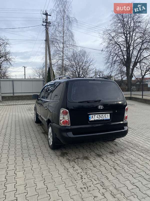 Мінівен Hyundai Trajet 2007 в Івано-Франківську