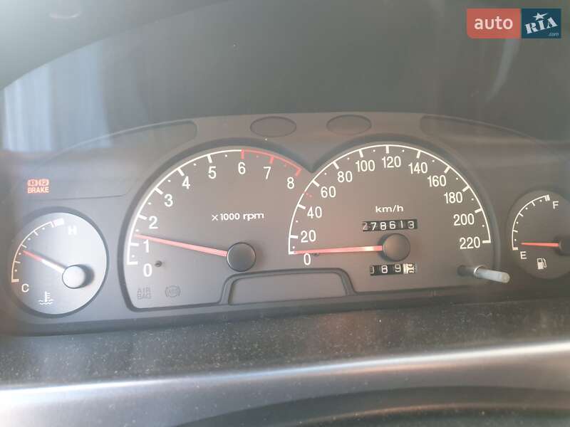 Минивэн Hyundai Trajet 2003 в Черновцах