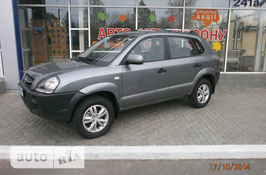 Внедорожник / Кроссовер Hyundai Tucson 2013 в 
