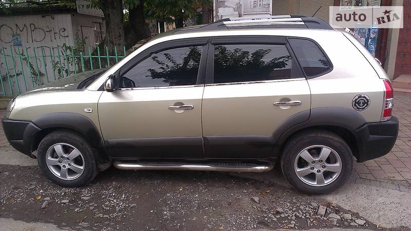 Позашляховик / Кросовер Hyundai Tucson 2007 в Сваляві