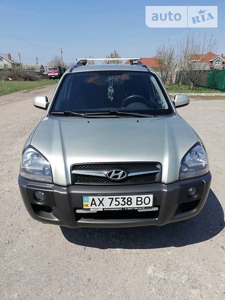 Позашляховик / Кросовер Hyundai Tucson 2008 в Первомайську