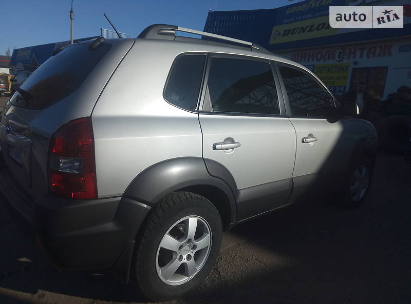 Позашляховик / Кросовер Hyundai Tucson 2006 в Лебедині