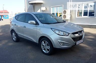 Позашляховик / Кросовер Hyundai Tucson 2011 в 