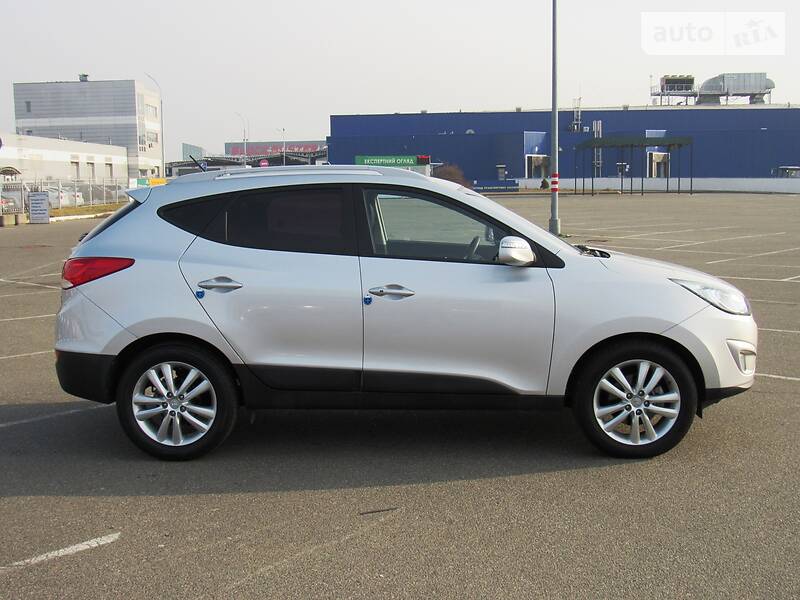 Позашляховик / Кросовер Hyundai Tucson 2012 в Києві фото 4 Позашляховик / Кросовер Hyundai Tucson 2012 в Києві