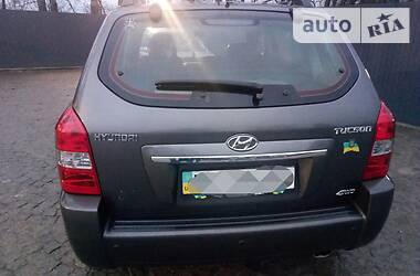 Позашляховик / Кросовер Hyundai Tucson 2008 в 