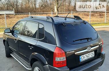 Позашляховик / Кросовер Hyundai Tucson 2007 в 