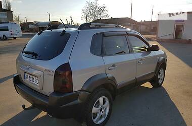 Позашляховик / Кросовер Hyundai Tucson 2008 в 