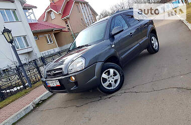 Позашляховик / Кросовер Hyundai Tucson 2008 в 
