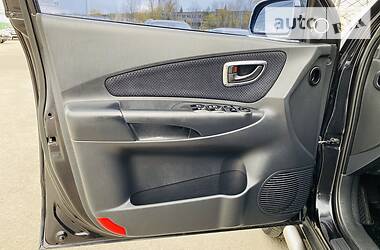 Позашляховик / Кросовер Hyundai Tucson 2011 в 