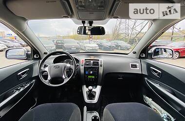 Позашляховик / Кросовер Hyundai Tucson 2011 в 