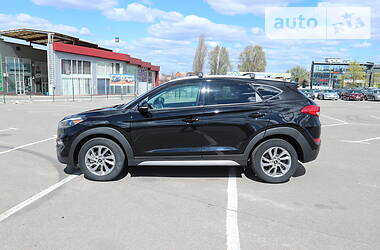 Внедорожник / Кроссовер Hyundai Tucson 2018 в 