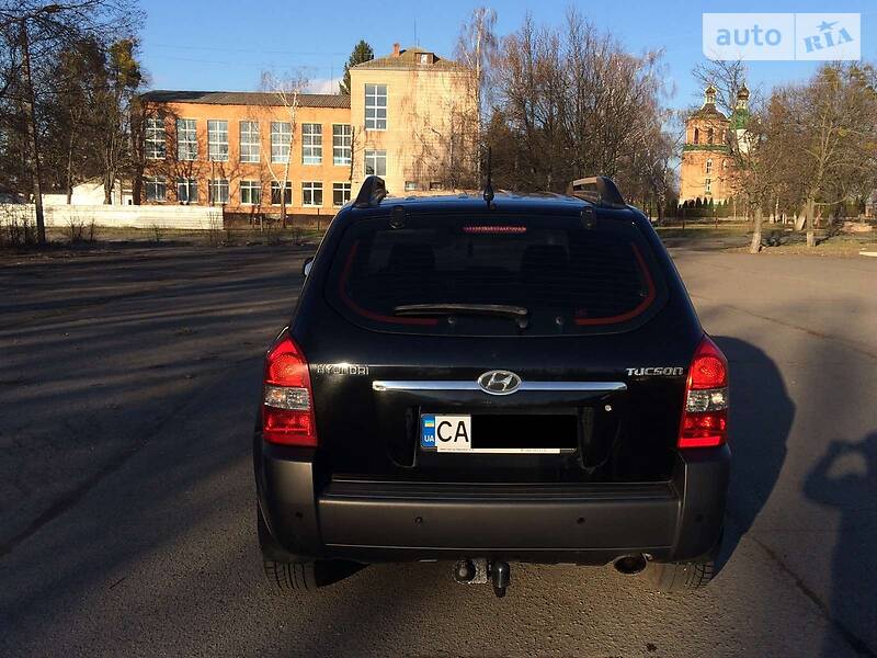 Позашляховик / Кросовер Hyundai Tucson 2006 в Тальному