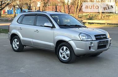 Позашляховик / Кросовер Hyundai Tucson 2009 в 