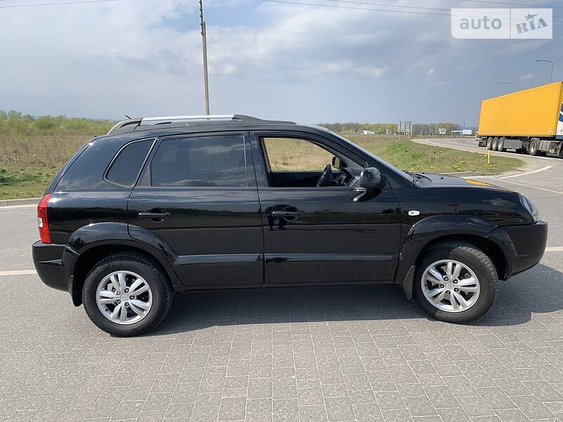 Позашляховик / Кросовер Hyundai Tucson 2008 в Стрию