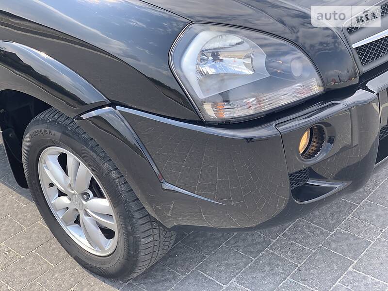 Позашляховик / Кросовер Hyundai Tucson 2008 в Стрию