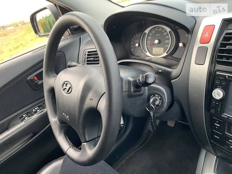 Позашляховик / Кросовер Hyundai Tucson 2008 в Стрию
