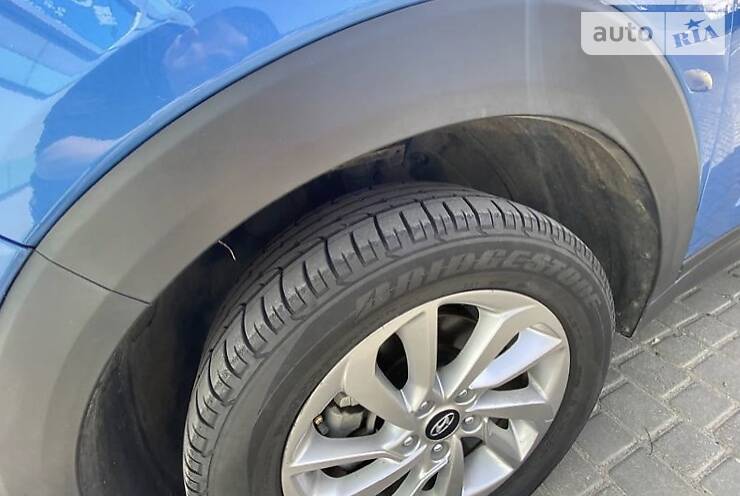 Позашляховик / Кросовер Hyundai Tucson 2015 в Одесі фото 15 Позашляховик / Кросовер Hyundai Tucson 2015 в Одесі