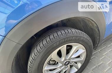 Позашляховик / Кросовер Hyundai Tucson 2015 в 