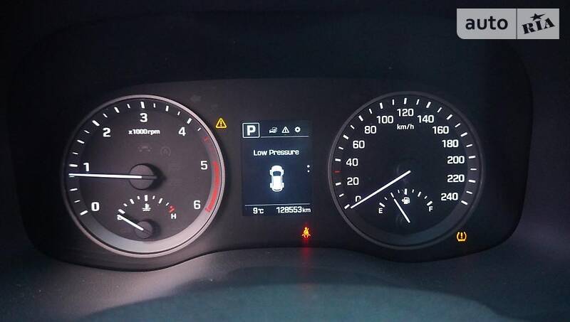 Позашляховик / Кросовер Hyundai Tucson 2015 в Одесі