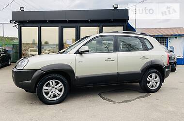 Позашляховик / Кросовер Hyundai Tucson 2008 в 