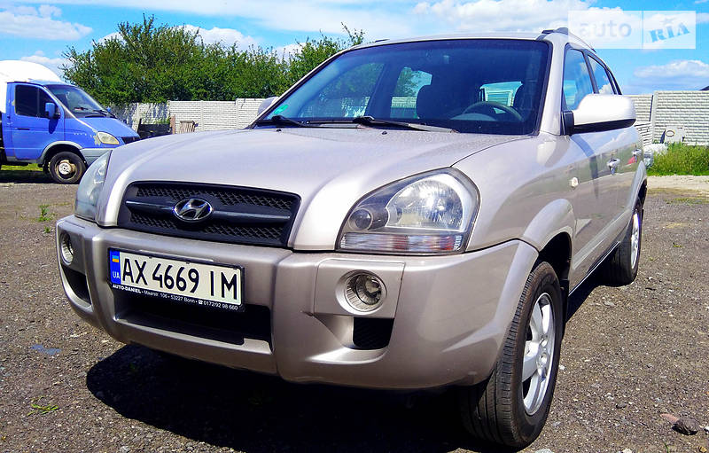 Позашляховик / Кросовер Hyundai Tucson 2004 в Харкові