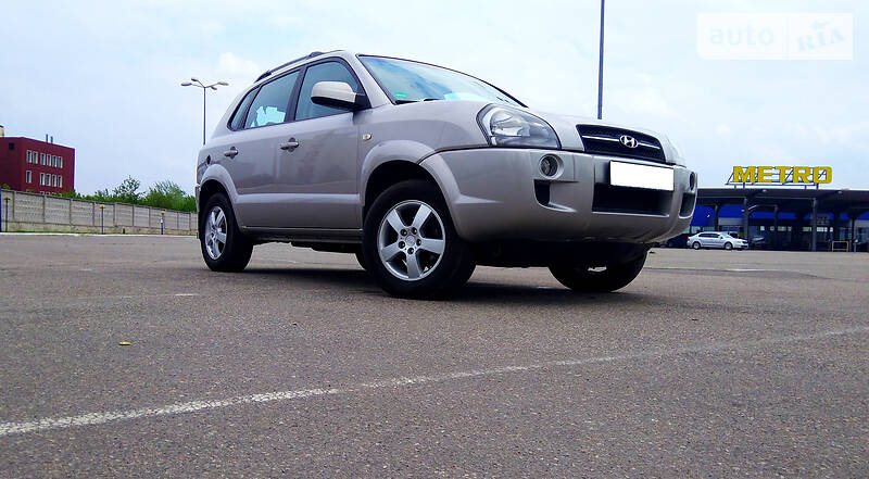 Позашляховик / Кросовер Hyundai Tucson 2004 в Харкові