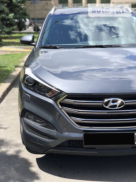 Позашляховик / Кросовер Hyundai Tucson 2017 в Миколаєві