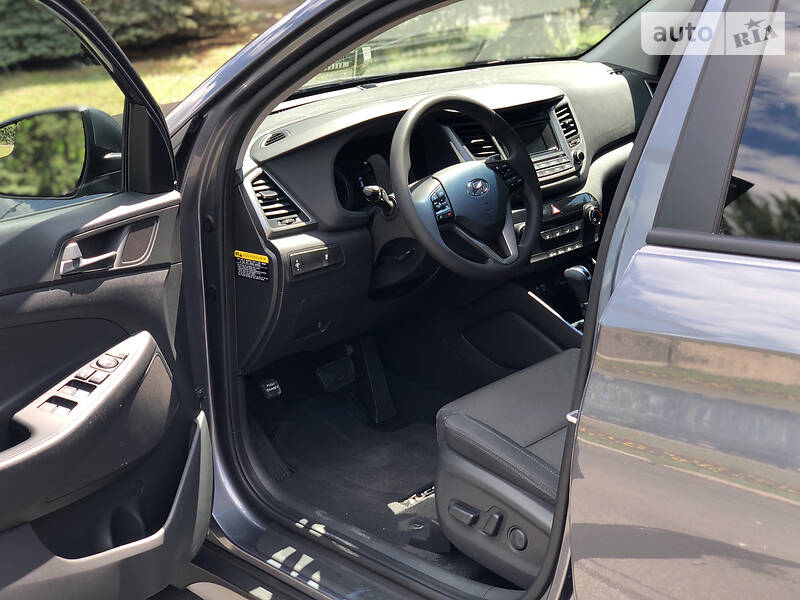 Позашляховик / Кросовер Hyundai Tucson 2017 в Миколаєві