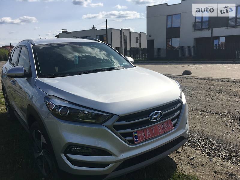 Позашляховик / Кросовер Hyundai Tucson 2017 в Луцьку