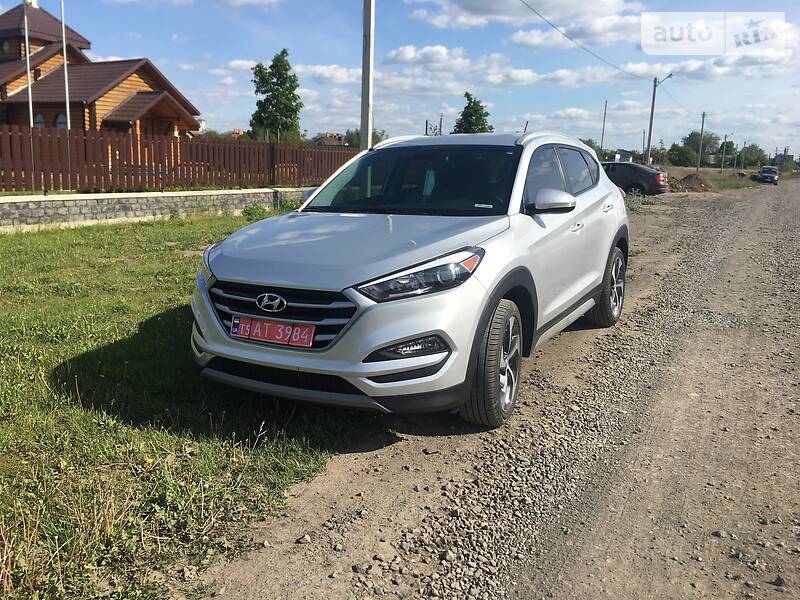 Позашляховик / Кросовер Hyundai Tucson 2017 в Луцьку