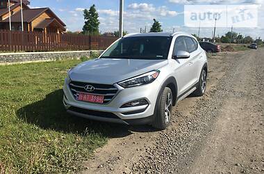 Позашляховик / Кросовер Hyundai Tucson 2017 в 