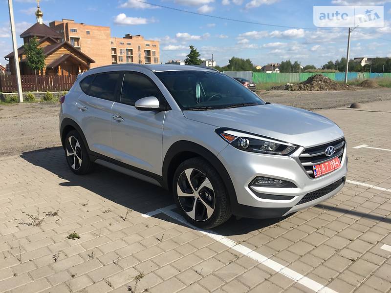 Позашляховик / Кросовер Hyundai Tucson 2017 в Луцьку