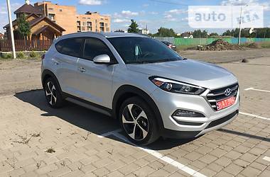 Позашляховик / Кросовер Hyundai Tucson 2017 в 