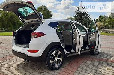 Внедорожник / Кроссовер Hyundai Tucson 2017 в Дубно