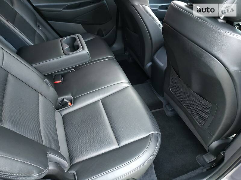 Внедорожник / Кроссовер Hyundai Tucson 2016 в Киеве